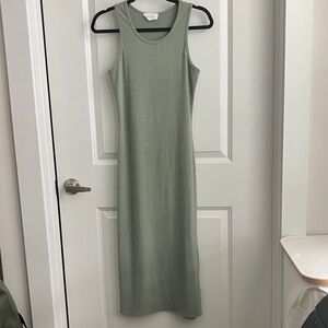 Korye Sage Green Midi Dress